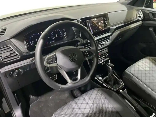 Volkswagen T-Cross 1.0 tsi 116 start/stop dsg7 r-line edition — photo 9