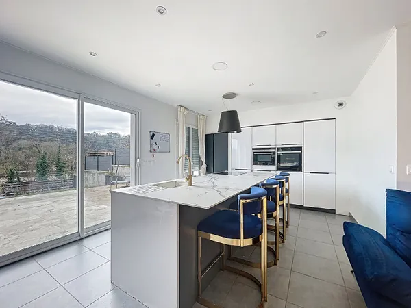 Maison 6 pièces 90 m²