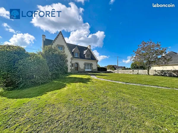 Maison 8 pièces 224 m²