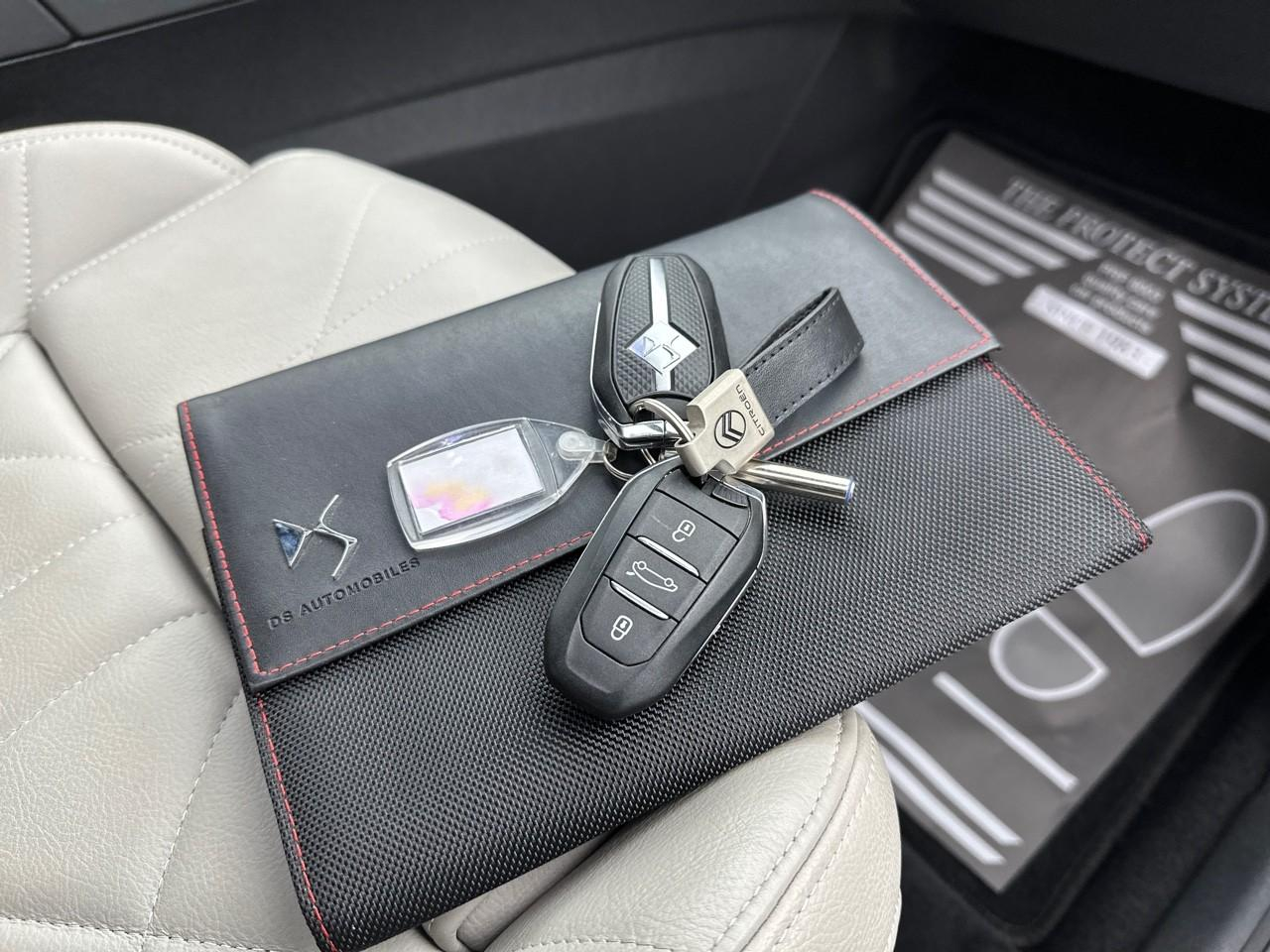 Ds Ds 7 crossback crossback hybride e-tense 225 eat8 ligne noire — photo 32