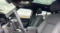 Land-Rover Defender 110 2.0 P300e X-Dynamic HSE — photo 16