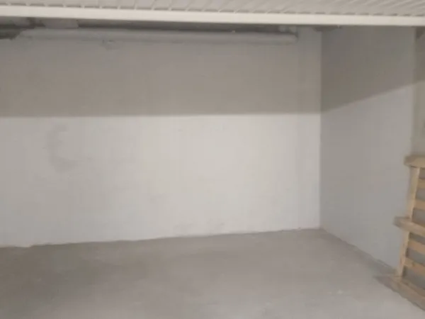 Box 15 m² en sous-sol fermé - 87 TTC par mois