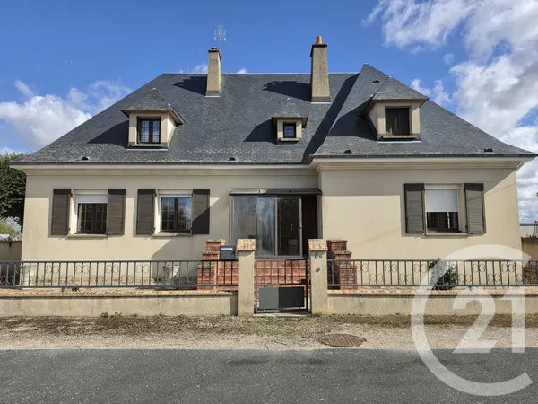 Maison 7 pièces 240 m²