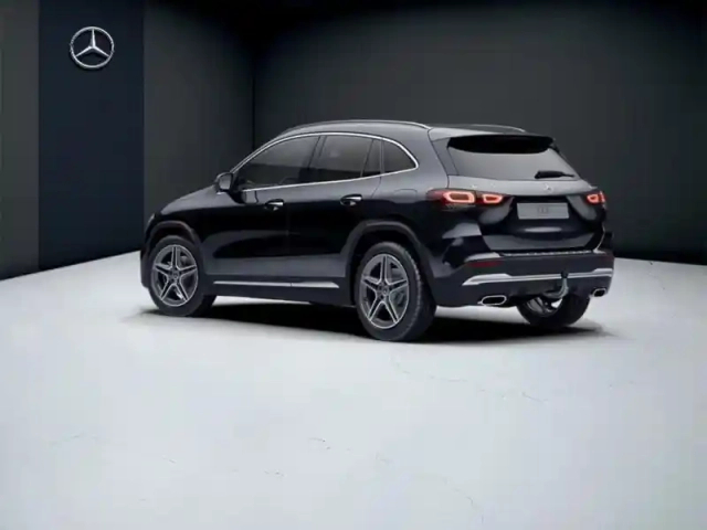 Mercedes Gla 220 d 4matic amg line — photo 3