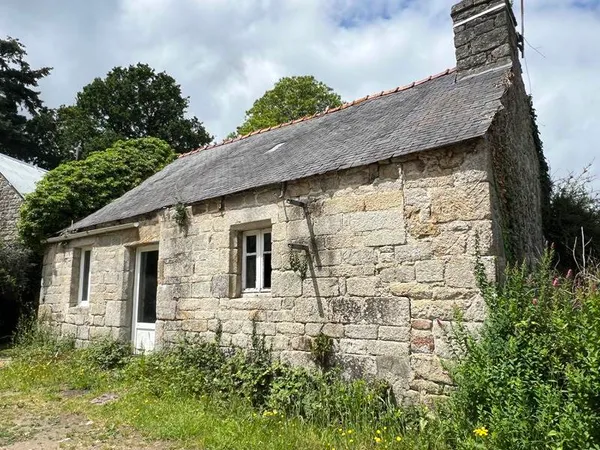 Maison en pierre de 3 pièces principales