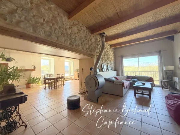 Propriété 9 pièces 221 m²
