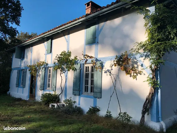 Maison 3 pièces 145 m²