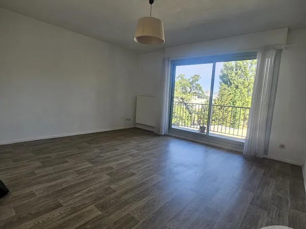 Appartement 3 pièces 81 m²