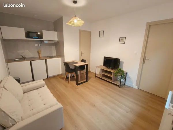 T2 meublé neuf 27 m² - Lille, à 1 min du métro Marbrerie