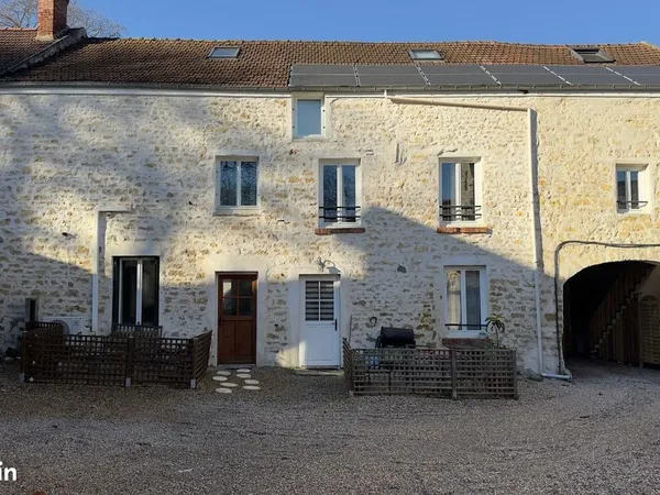 Triplex 4 pièces 3 chambres - Hardricourt centre