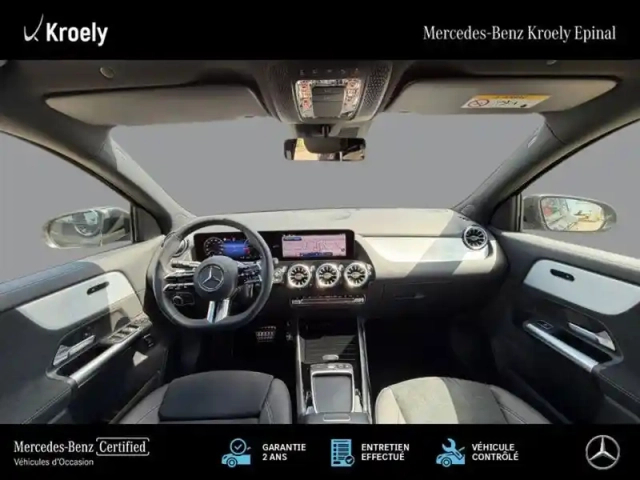 Mercedes Gla 200 d amg line — photo 11