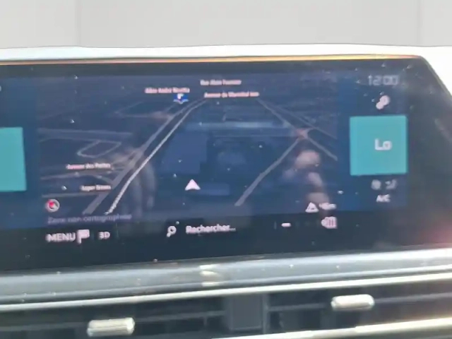 Citroën C5 Aircross hybrid 225ch shine pack e-eat8 — photo 14