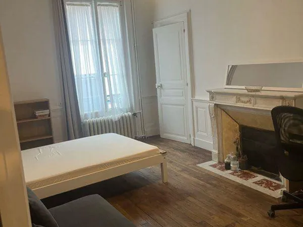 Beau studio meublé 20m² Thabor