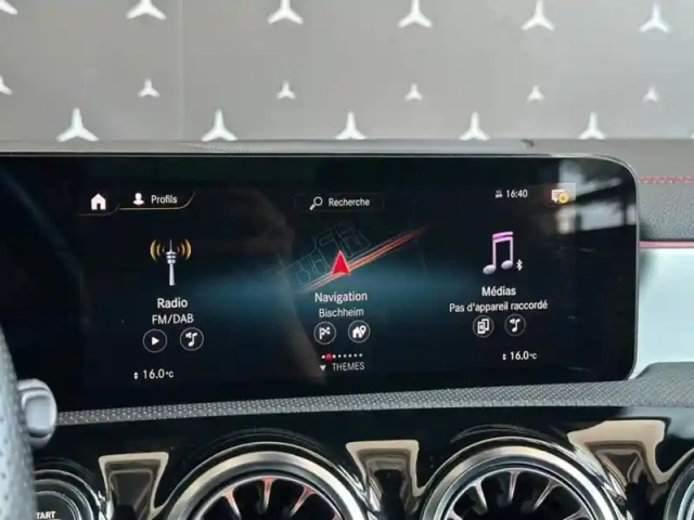 Mercedes Cla 200 d coupé amg line — photo 19