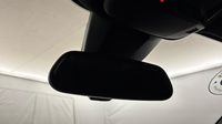Peugeot 2008 1.2 100ch S&S Allure — photo 29