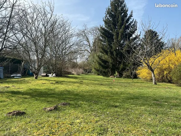 Terrain 950 m² ACQUIGNY