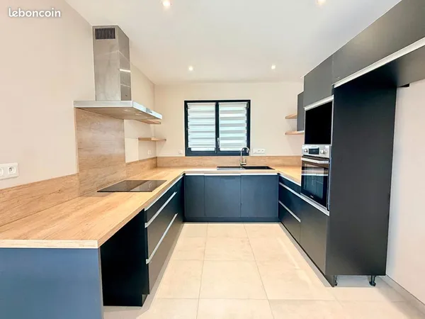 Maison 5 pièces 107 m²