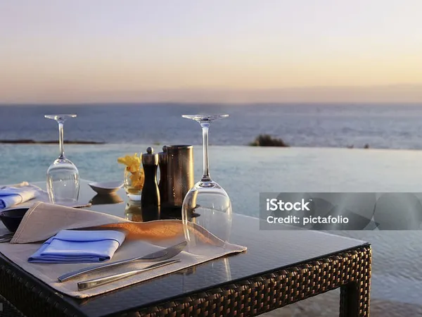 Restaurant station balnéaire très recherchée, avec salle vue mer.