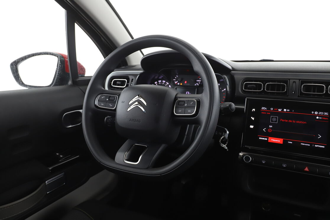 Citroen C3 1.2 PureTech Shine — photo 13