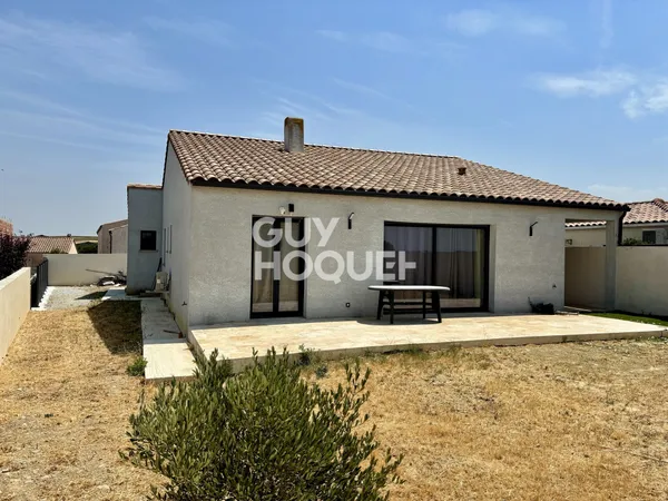 10 min OUEST CARCASSONNE - Maison 3 chambres, garage sur terrain 450 m²