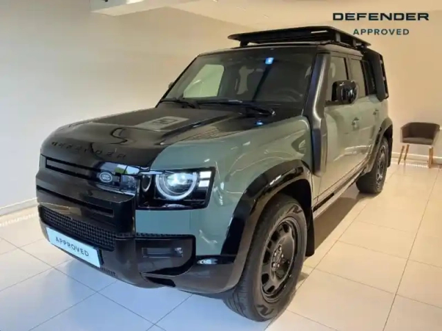 Land Rover Defender 110 2.0 p300e phev trophy edition keswick green