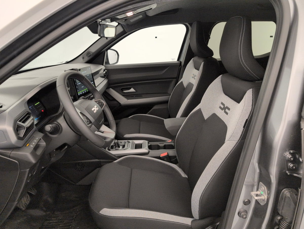 Dacia Duster — photo 15
