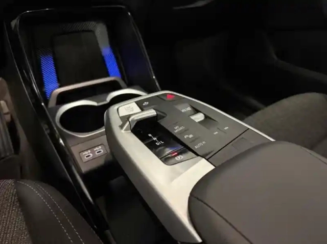 Bmw X1 sdrive18i 136ch business design — photo 15