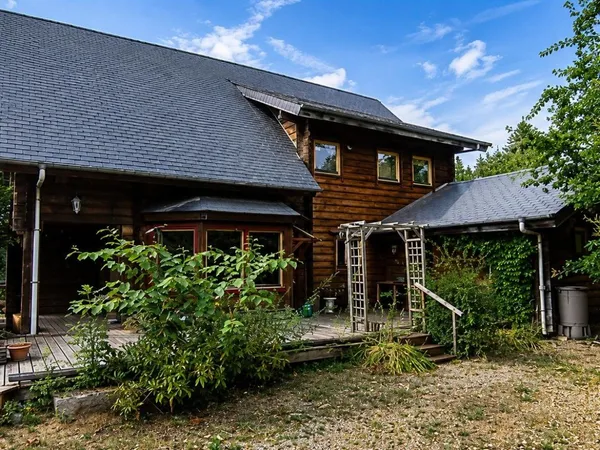 Maison Vente Arfeuille-Châtain 5p 210m² 145180€