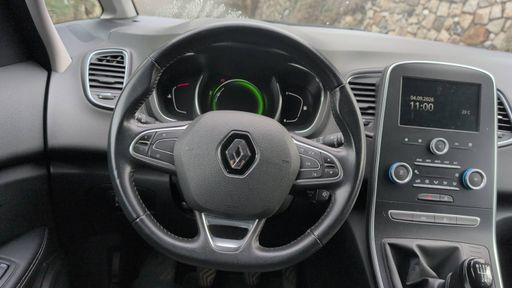 Renault Scenic 1.5 DCI 110 - Intens – 2017 – 47018 km – Diesel – Boîte Manuelle — photo 28