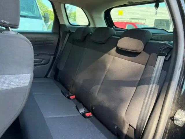 Citroën C3 Aircross puretech 110ch s&amp;s shine — photo 10
