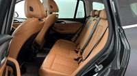 Bmw X3 sDrive18d 150ch Business Design — photo 13