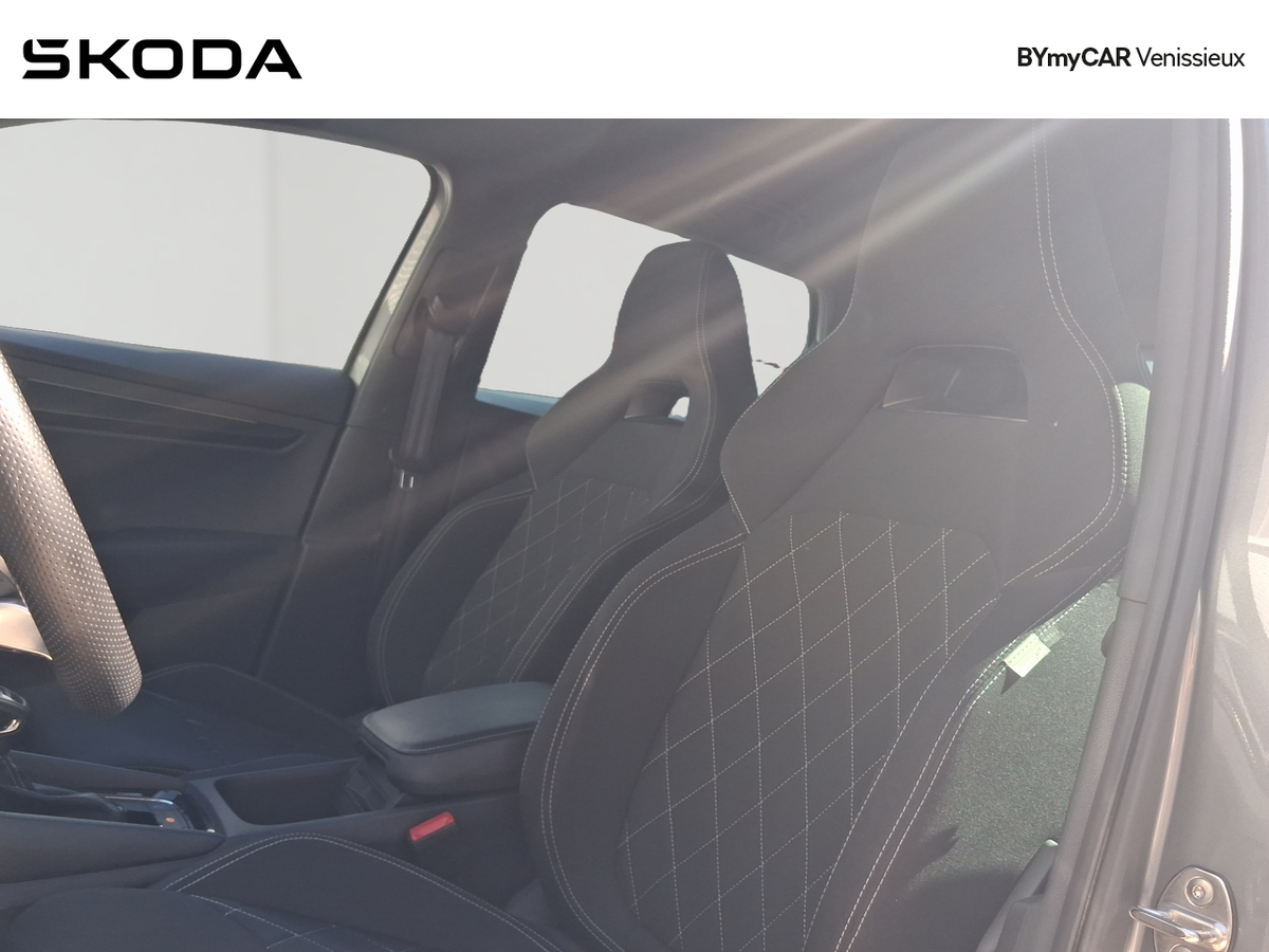 Skoda Karoq 1.5 TSI Evo 2 150 ch ACT DSG7 — photo 11