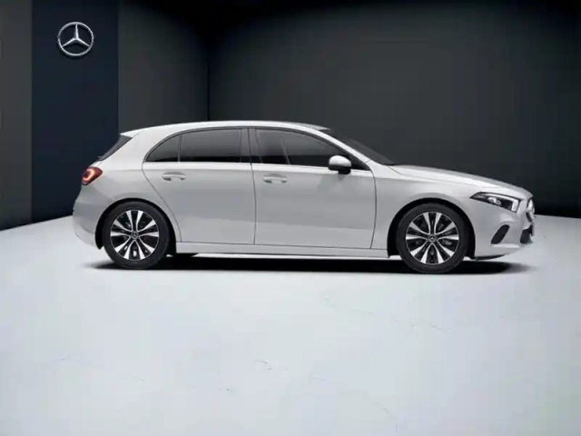 Mercedes Classe A 180 d style line — photo 17
