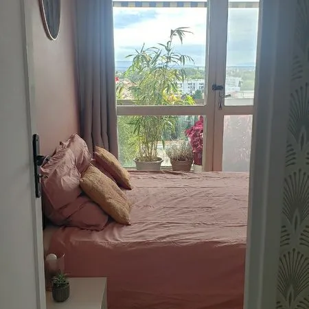 Belle chambre dans appart beau et confortable
