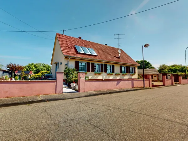 Rare à Cernay - Maison avec 13 ares et nombreuses dépendances