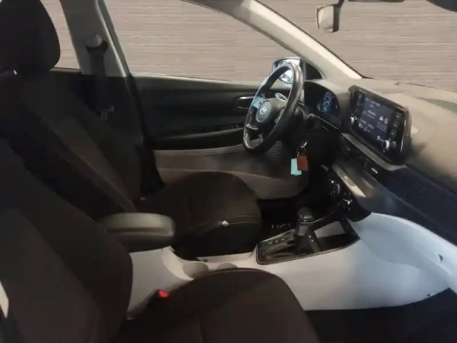 Hyundai I20 1.0 t-gdi 100 dct-7 hybrid 48v — photo 15