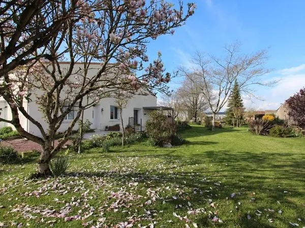 Maison 5 pièces 138 m²