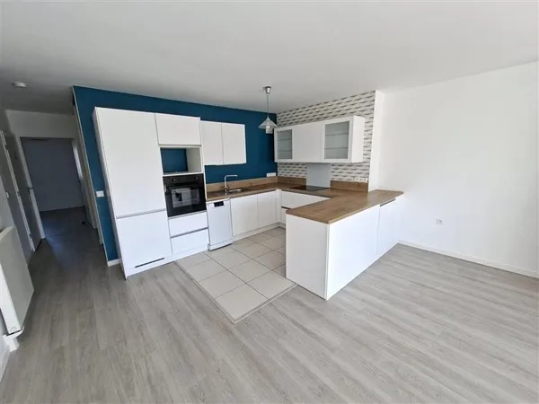 A LOUER - GROUPE GIBOIRE - APPARTEMENT T3 - RENNES