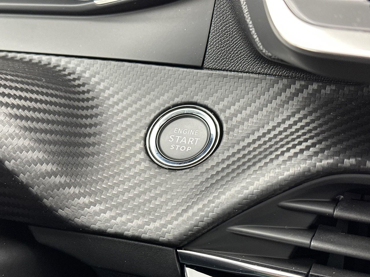 Peugeot 2008 puretech 130 s&s bvm6 allure — photo 26