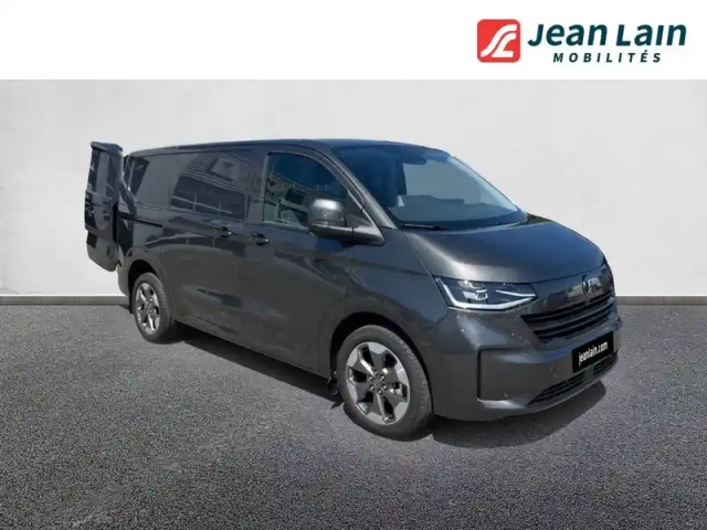 Volkswagen Transporter van l1h1 2.0 tdi 170 bva8 4motion — photo 3