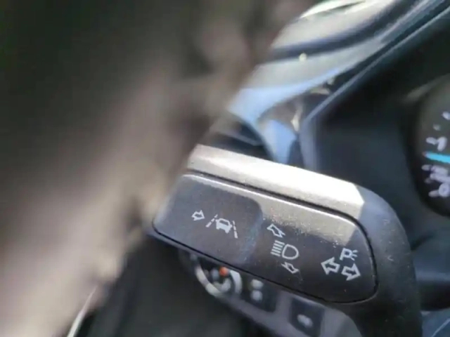 Ford Puma 1.5 ecoblue 120ch titanium business 6cv — photo 14