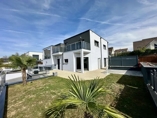 Maison de luxe 7 pièces 220 m²