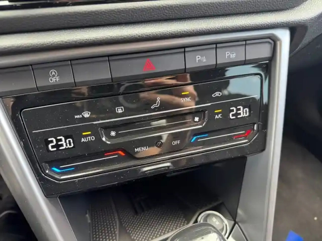 Volkswagen T-Roc 1.5 tsi evo2 150 start/stop dsg7 — photo 22