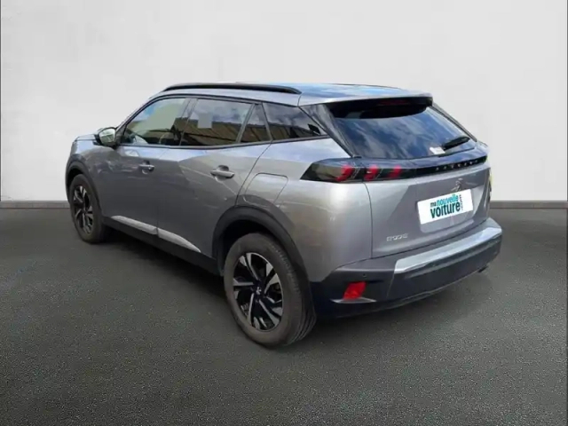 Peugeot 2008 puretech 100 s&amp;s bvm6 — photo 7