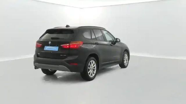 Bmw X1 sdrive 18i 140 ch — photo 14