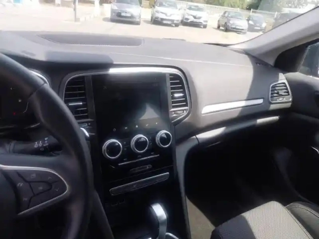 Renault Megane iv estate blue dci 115 edc — photo 14