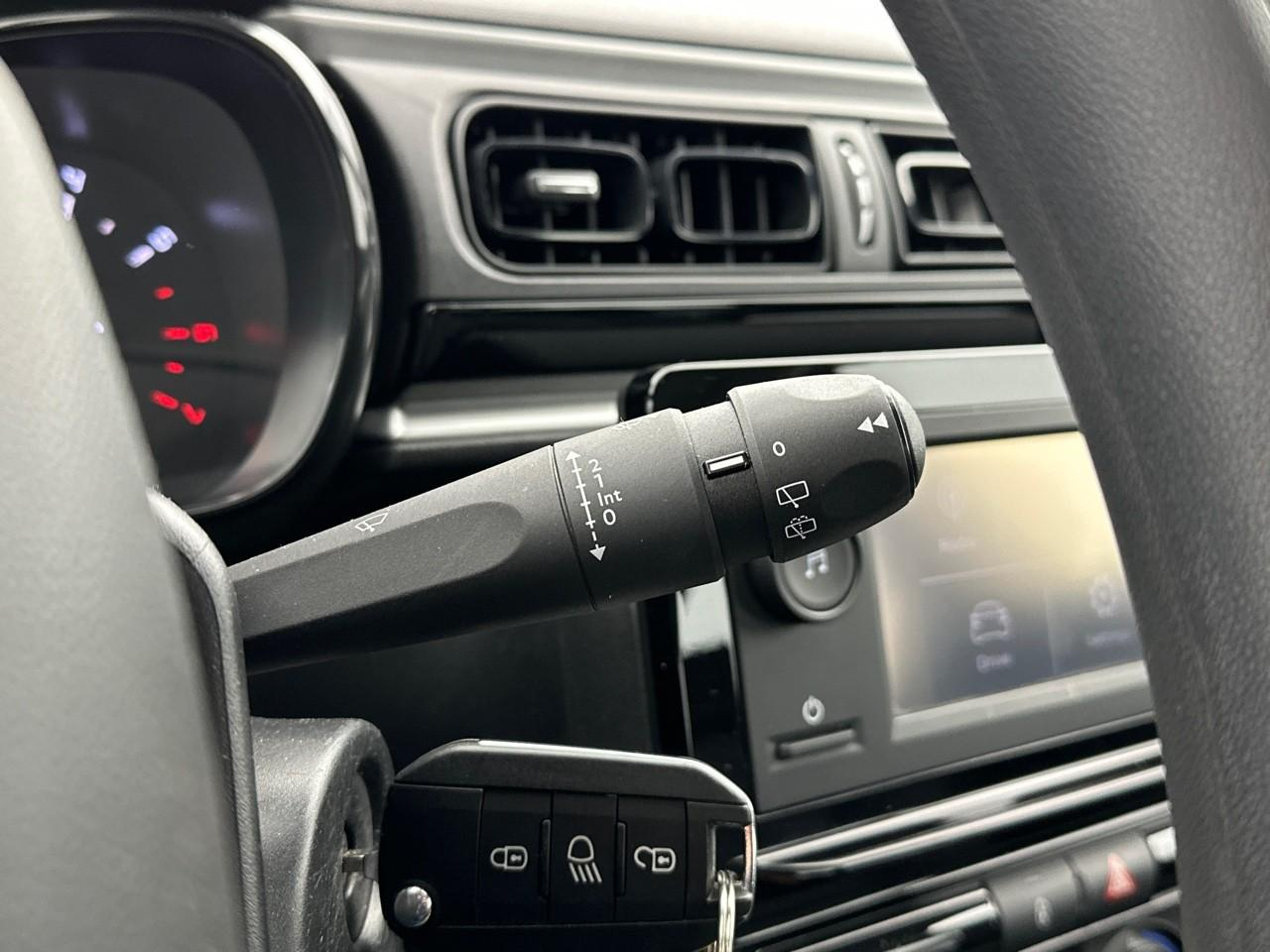 Citroën C3 puretech 83 s&s bvm5 you! — photo 20