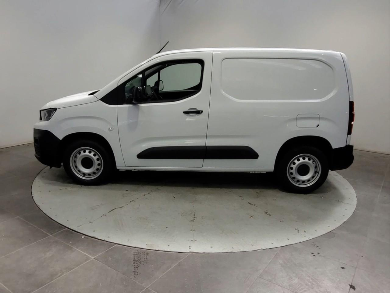Peugeot Partner fourgon m 950 kg bluehdi 100 s&s bvm6 — photo 2