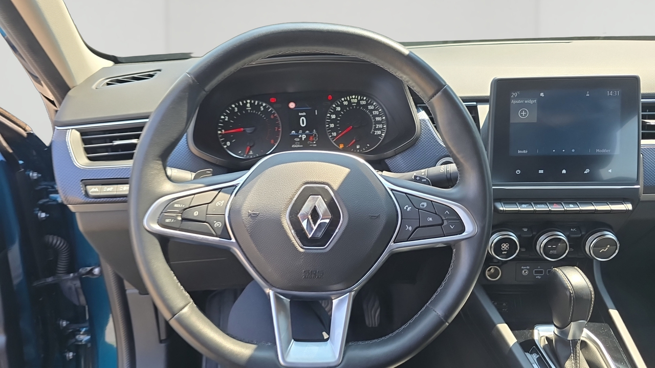 Renault Arkana TCe 140 EDC FAP — photo 11