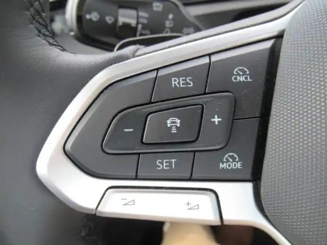 Volkswagen Tiguan 1.5 ehybrid 272ch dsg6 — photo 21